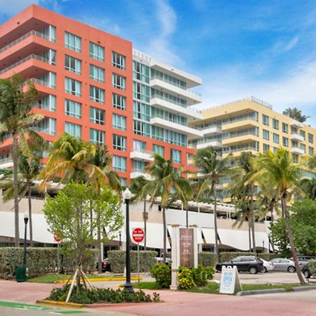 Beachfront Bentley Hotel One Bedroom Suite With Balcony And Beach Access Miami Beach Exterior photo